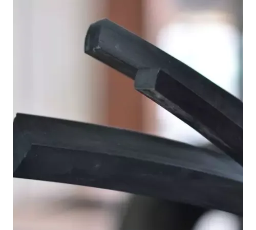 Резиновые уплотнительные прямоугольные шнуры в Борисове